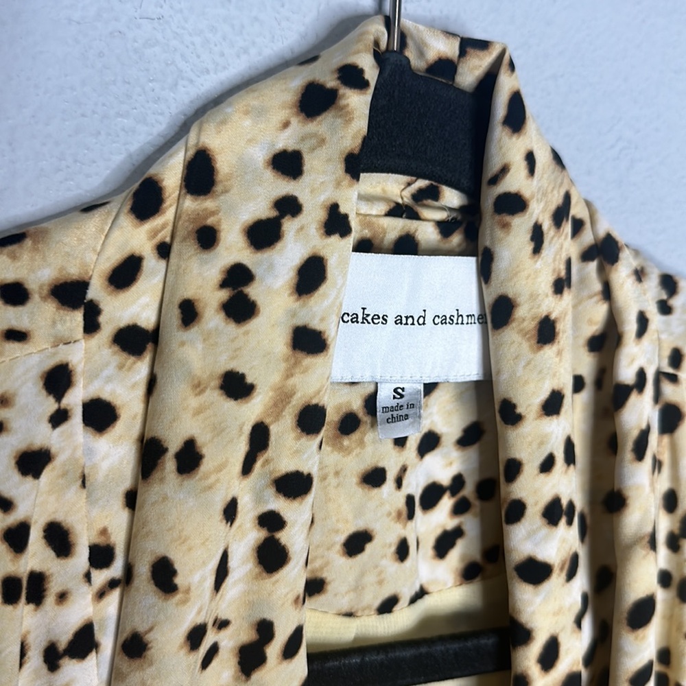 cupcakes and cashmere Arianne Leo Dot Duster Coat S leopard print cardigan s - Picture 5 of 8